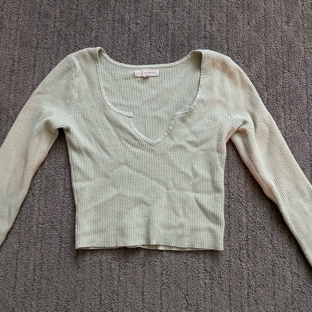 La hearts green knit top